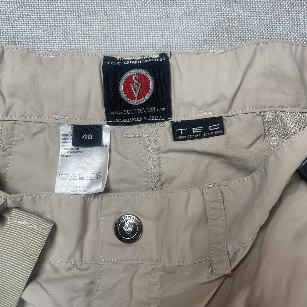 SCOTTeVEST Shorts Men's 40 Khaki TEC Belted Pockets Outdoors Nylon 7" Inseam - Picture 2 of 13